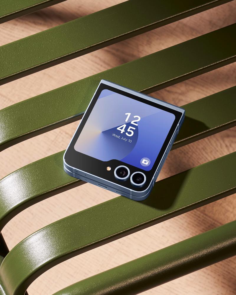 z Flip6